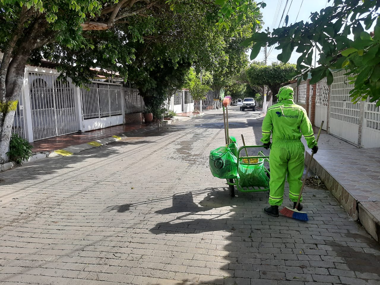 BARRIDO DE CALLES VILLAS DE SEVILLA